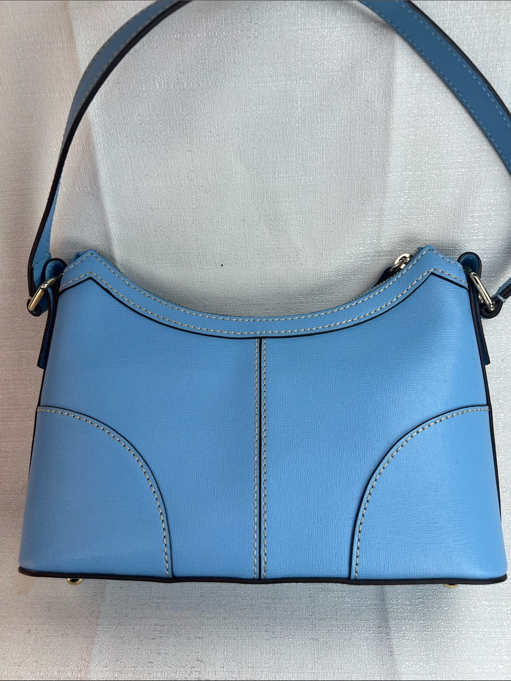 Dooney and Bourke, NWOTBlue structured bag - Picture 7 of 11